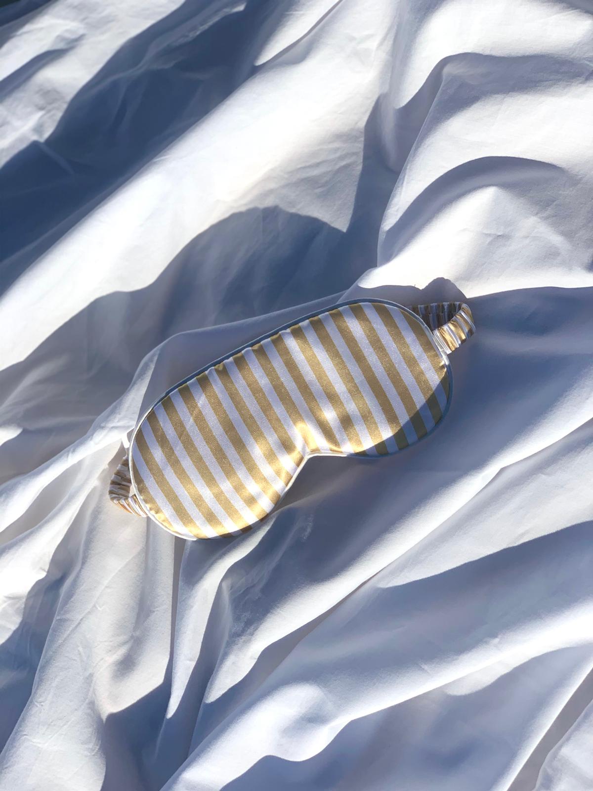 silk sleeping mask Palm Heights Hotel